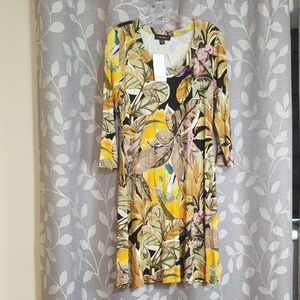 Karen Kane Tropic Sun Floral Print Dress with 3/4 Sleeves size M